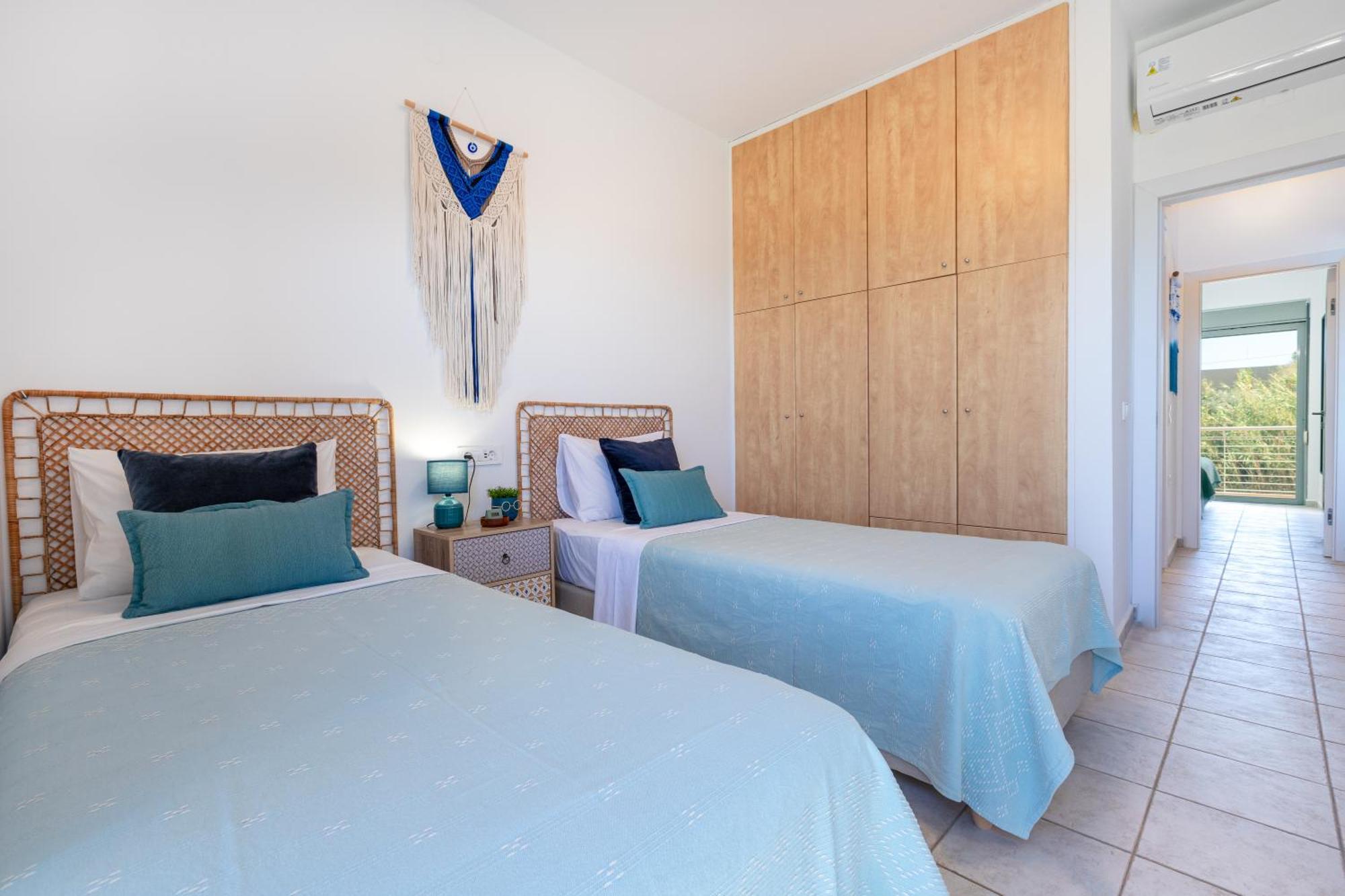 Maleme Yoga Blue Apartment Chania  Exterior photo