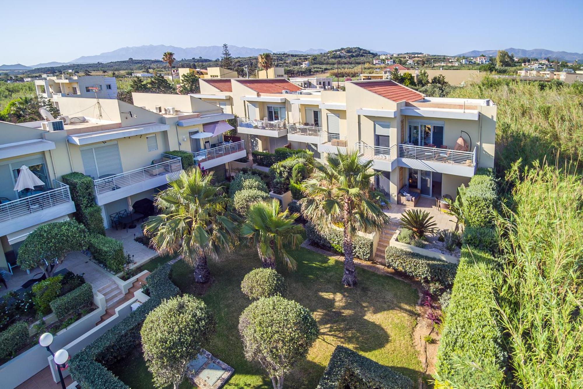 Maleme Yoga Blue Apartment Chania  Exterior photo